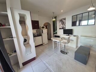 Appartement à louer 2 pièces 30 m²