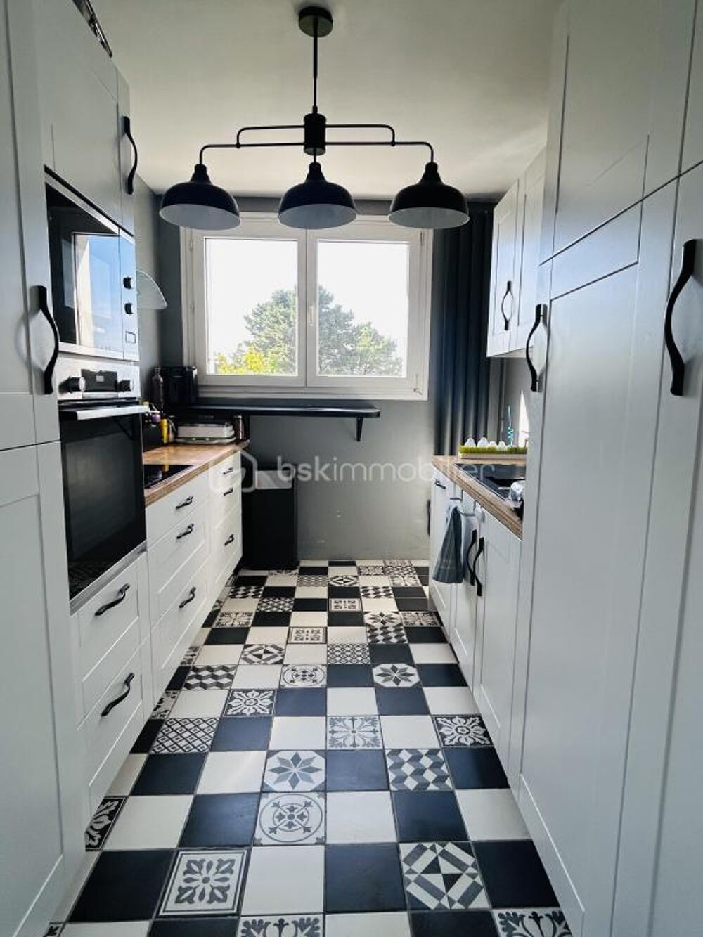 APPARTEMENT RÉNOVÉ