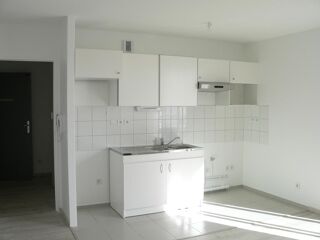  Appartement à louer 2 pièces 43 m²