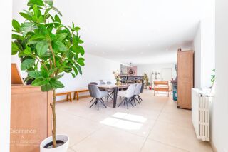 Vente Propriété/Château PROPRIÉTÉ D'EXCEPTION – DEUX MAISONS – LUX (21) Lux