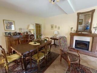  Maison  vendre 7 pices 193 m