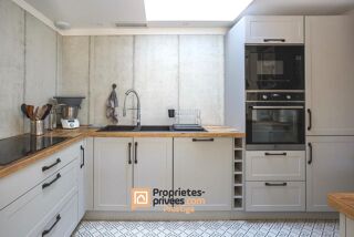  Villa  vendre 7 pices 260 m