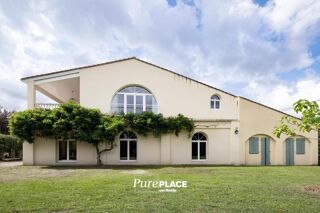  Propri�t�/ch�teau � vendre 7 pi�ces 390 m�