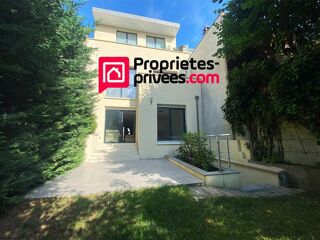  Maison  vendre 9 pices 218 m