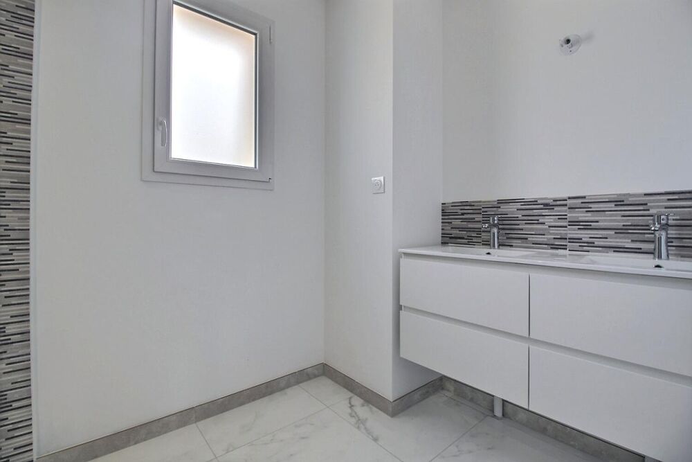 Vente Maison Maison neuve de plain pied avec 3 chambres dans le centre bourg de Saint Martin D Abbat Saint martin d abbat