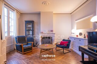  Maison � vendre 9 pi�ces 235 m�