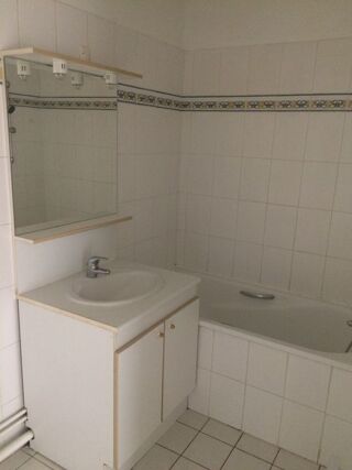  Appartement à louer 2 pièces 36 m²