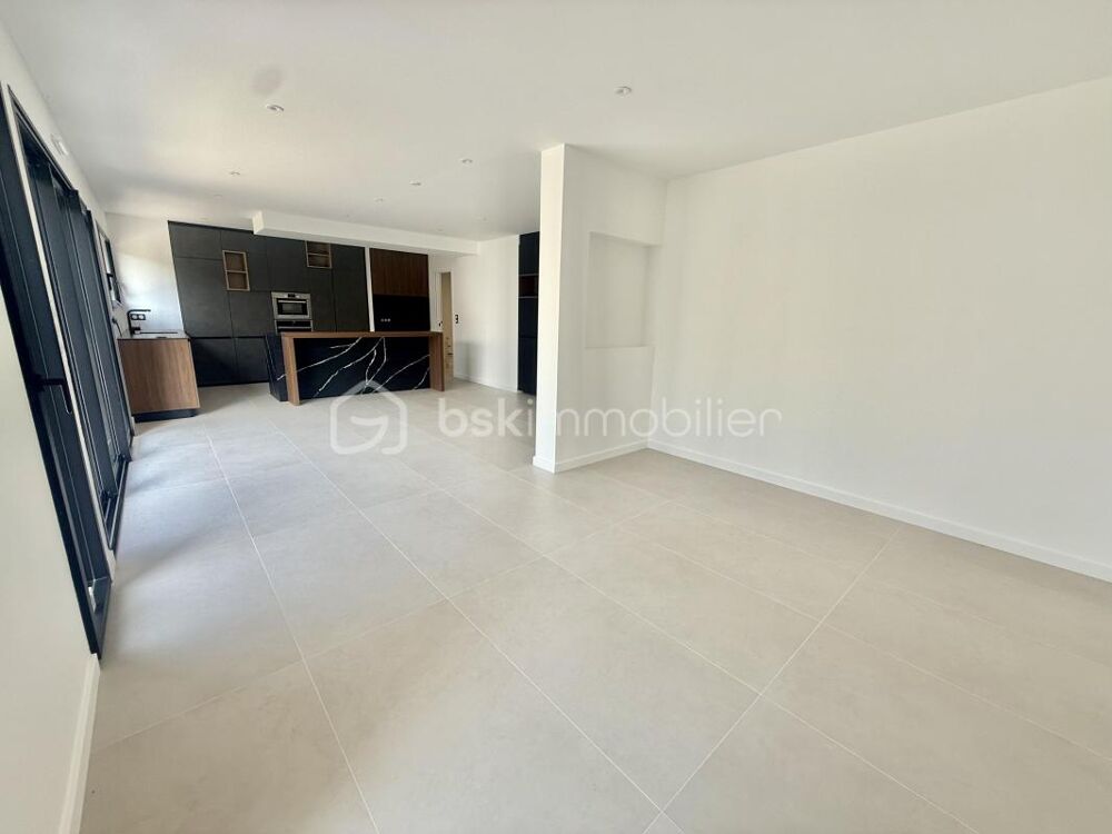MAISON NEUVE JAMAIS HABITÉE  165 m²  5 CHAMBRES  LE RHEU