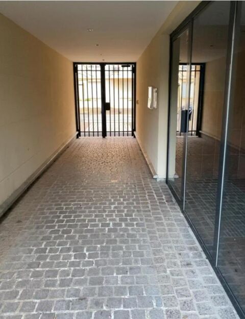  Appartement � louer 4 pi�ces 80 m� Corbeil essonnes