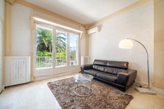 Appartement à louer 3 pièces 74 m²