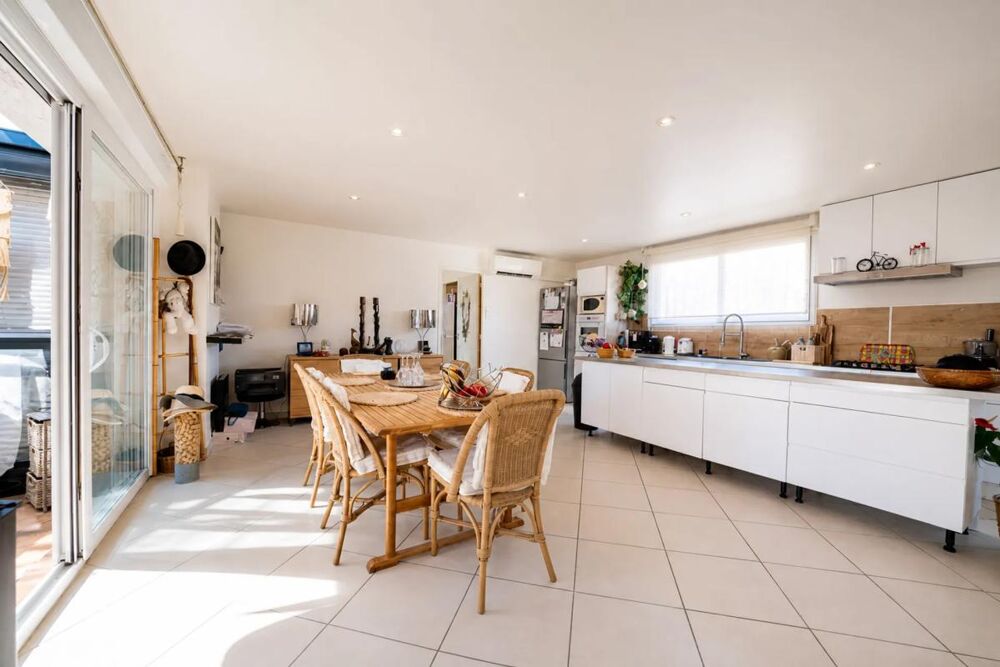 Maison de plain pied de 113 m² à Neuville-sur-Ain