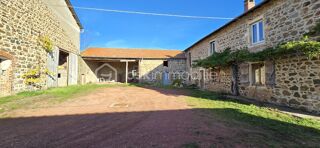 Vente Ferme Ferme d'habitation 170m2 avec plus de 500m2 de dépendances Vendranges