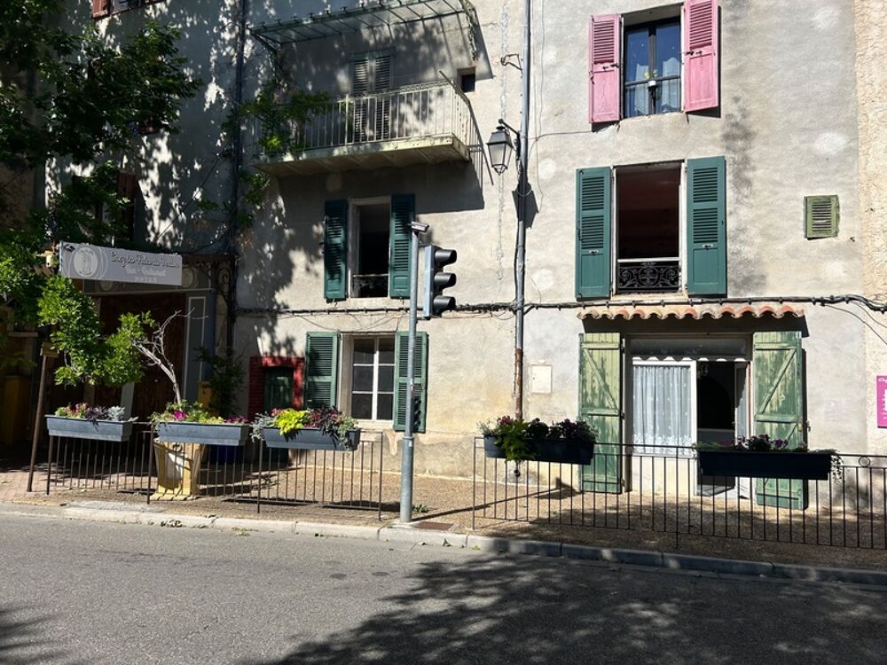 Maison de village à rénover  Centre de La Verdière (83)