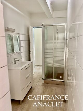  Appartement à louer 3 pièces 67 m²