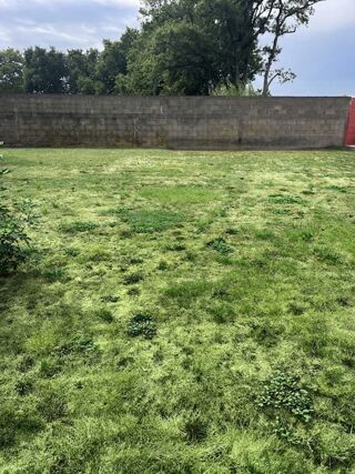  Terrain à vendre 712 m²