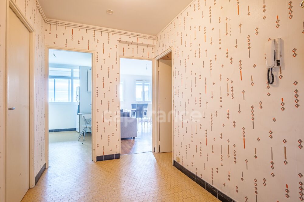 A vendre - Appartement T3 lumineux avec balcon, parking et vue dégagée