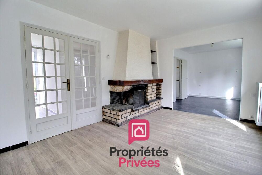 A VENDRE PAVILLON PROCHE VILLEMANDEUR et MONTARGIS - 1h de PARIS Gare de BERCY - MAISON 6 PIECES 110 m2 + SOUS-SOL TOTAL, TERRAI