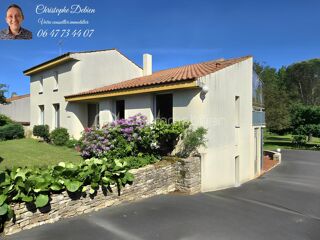  Maison  vendre 6 pices 165 m