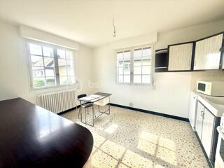 Maison à vendre 10 pièces 155 m²