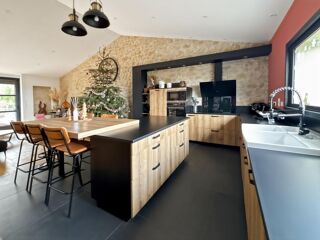  Ferme � vendre 6 pi�ces 239 m�