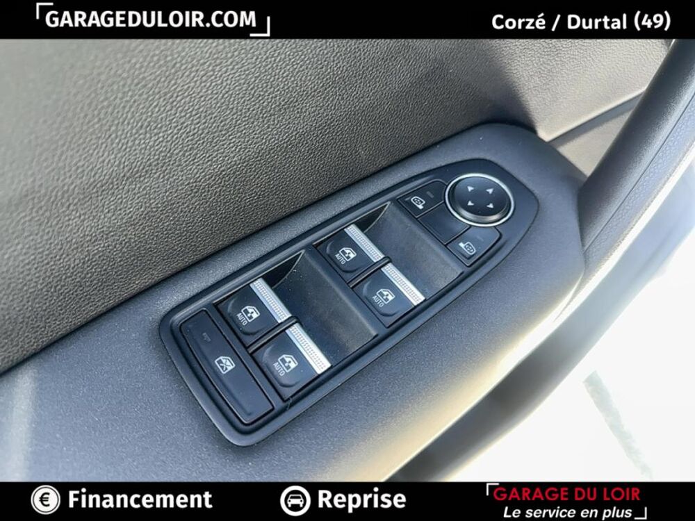 Captur II evolution TCe 90 2025 occasion 49140 Corz&eacute;