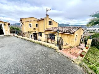  Villa � vendre 6 pi�ces 165 m�