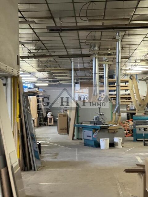 Entrepot 2600 m2 a vendre Bobigny 2700000 93000 Bobigny