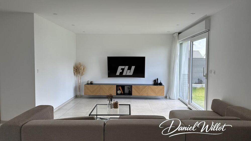 Maison 6 pièces / 179 m² / 432 000 EUR / BUGNICOURT