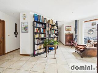  Maison à vendre 10 pièces 334 m²