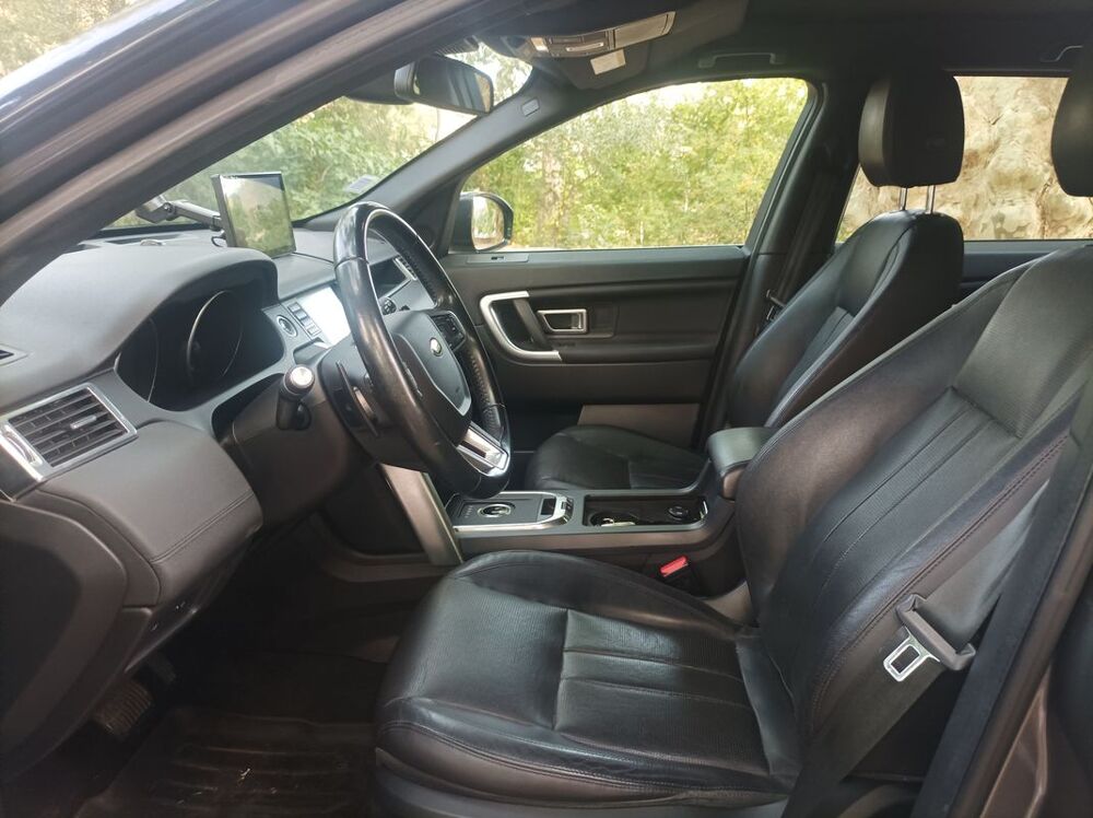 Discovery sport 2.0 TD4 180 BVA9 HSE 2016 occasion 83149 Bras