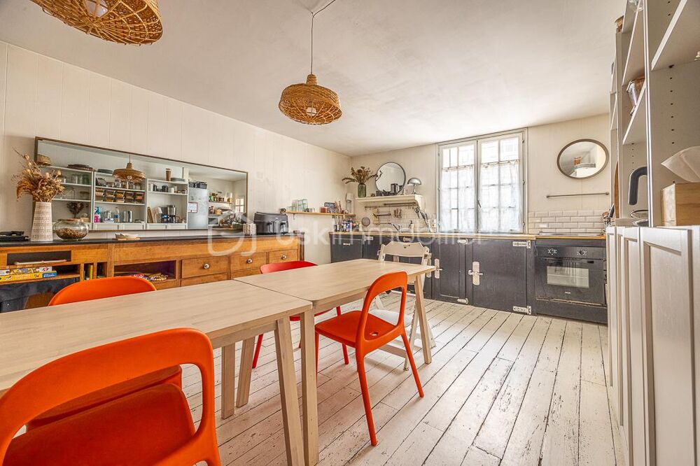 Maison de ville façon loft  Coeur historique de Niort