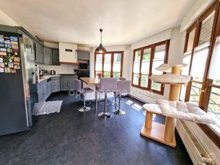  Maison � vendre 8 pi�ces 190 m�