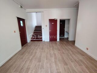  Immeuble � vendre 15 + pi�ces 486 m�