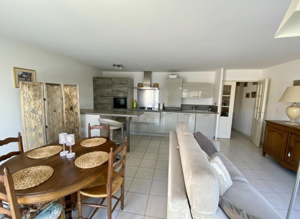 Vente Appartement Appartement T2 avec terrasse et garage intra-muros Avignon Avignon