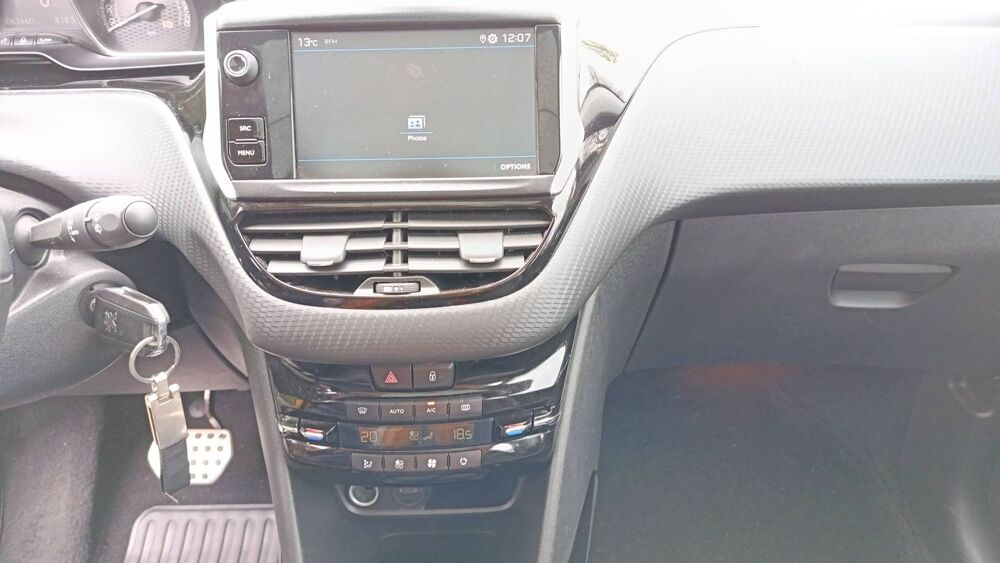 2008 1.2 PureTech 130 EAT6 GT-Line - 5 places Automatique 2019 occasion 44310 Saint Philbert De Grand Lieu
