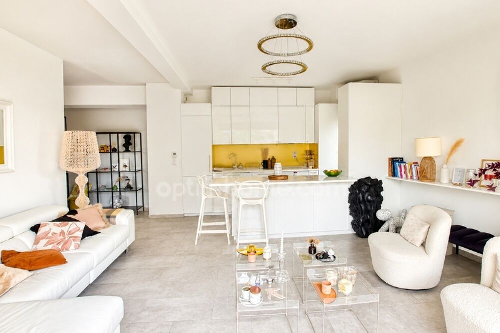 Appartement dexception avec terrasse panoramique au coeur de Montastruc-la-Conseillère