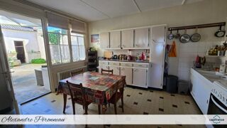 Immeuble à vendre 8 pièces 130 m²