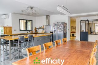  Appartement à vendre 4 pièces 137 m²
