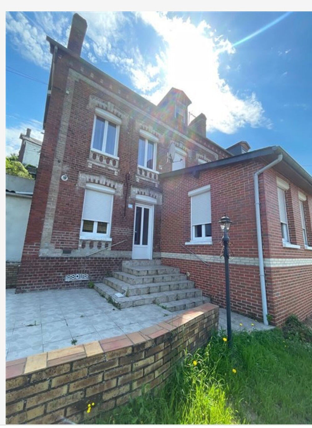 Vente Maison Maison familiale de 118 m² sur un terrain de 810 m² avec garage, cave et climatisation Le houlme