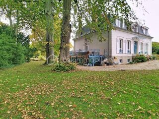  Propriété/château à vendre 8 pièces 243 m²