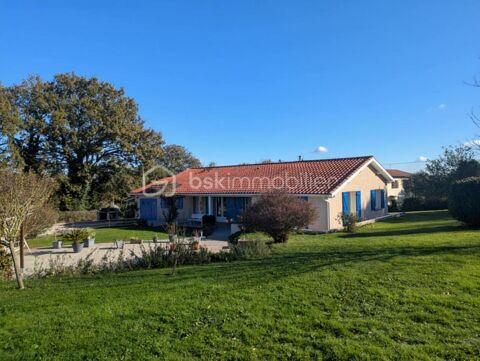   Belle maison familiale 131m  hameau recherch prs d'Auch Maison - 7 pice(s) - 131 m