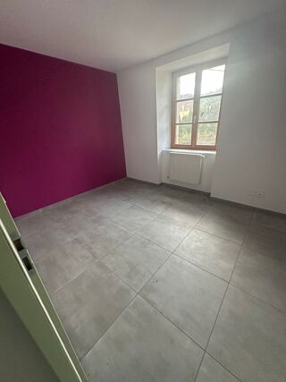  Appartement à louer 3 pièces 62 m²