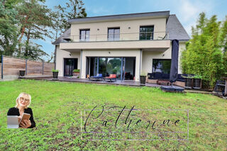  Maison � vendre 8 pi�ces 188 m�