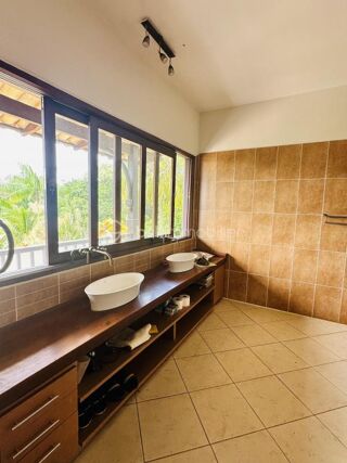  Villa � vendre 7 pi�ces 460 m�