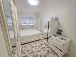  Appartement � vendre 5 pi�ces 82 m�