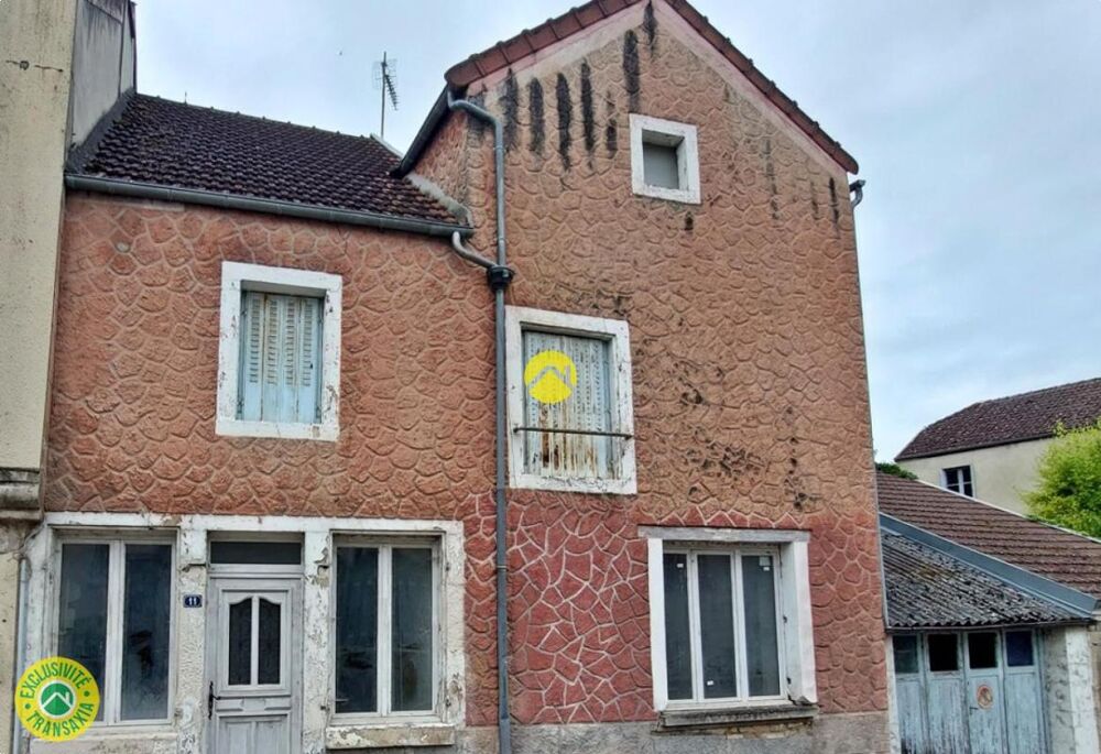 Vente Maison MAISON DE VILLAGE AVEC GARAGE Ravieres