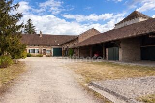  Maison à vendre 8 pièces 330 m²