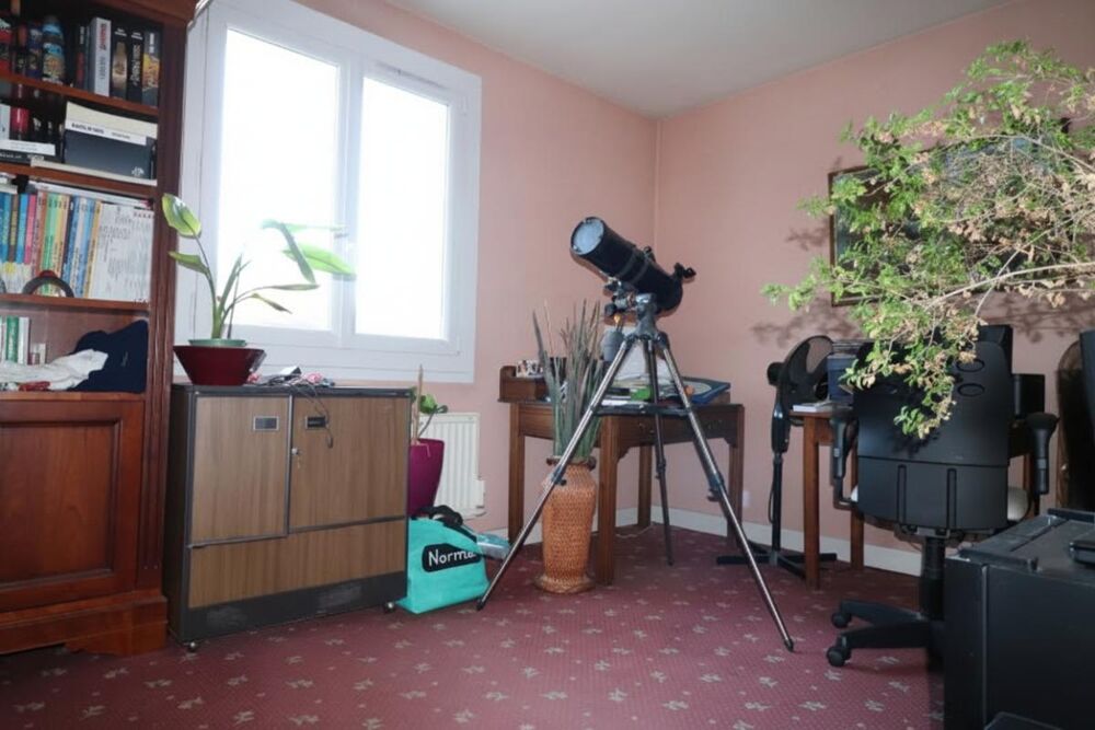 Vente Maison Maison  familiale  5 pièce(s) 135 m2 Yzeure centre Yzeure