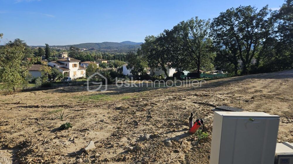Vente Terrain TERRAIN CONSTRUCTIBLE VIABILISÉ LIBRE CONSTRUCTEUR - ROQUEBRUNE - SUR - ARGENS Roquebrune sur argens
