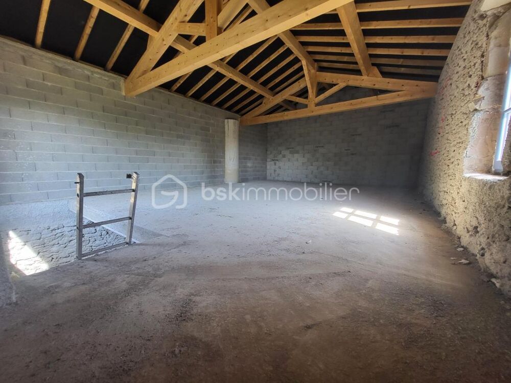 Vente Maison Corps de ferme à rénover 130 m2 terrain 1100 m2 Saint donat sur l herbasse